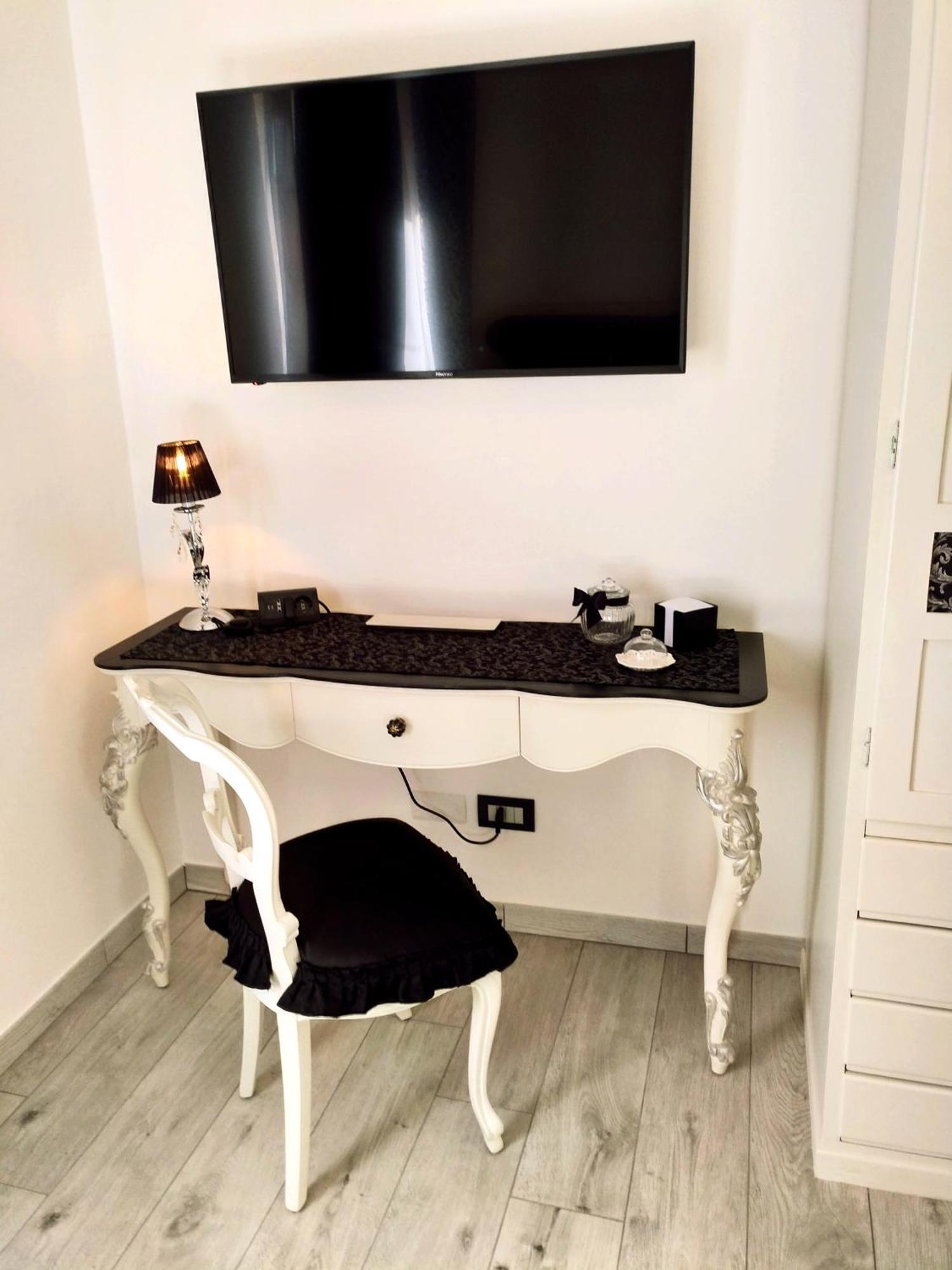 Alloggio Turistico Giulietta E Romeo - Intero Appartamento - Villafranca Di Verona, Zimmer, Holiday Rooms 外观 照片