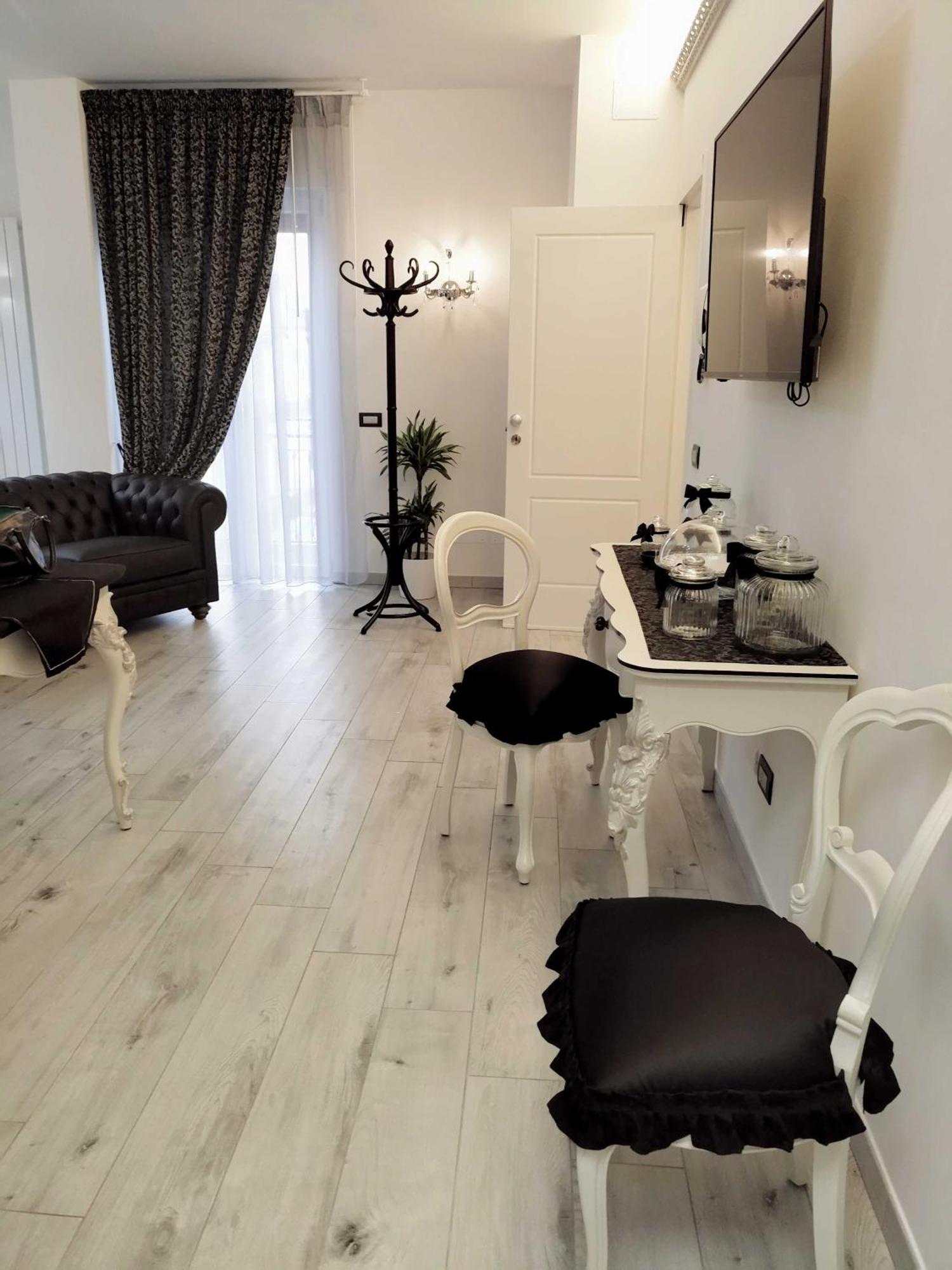 Alloggio Turistico Giulietta E Romeo - Intero Appartamento - Villafranca Di Verona, Zimmer, Holiday Rooms 外观 照片